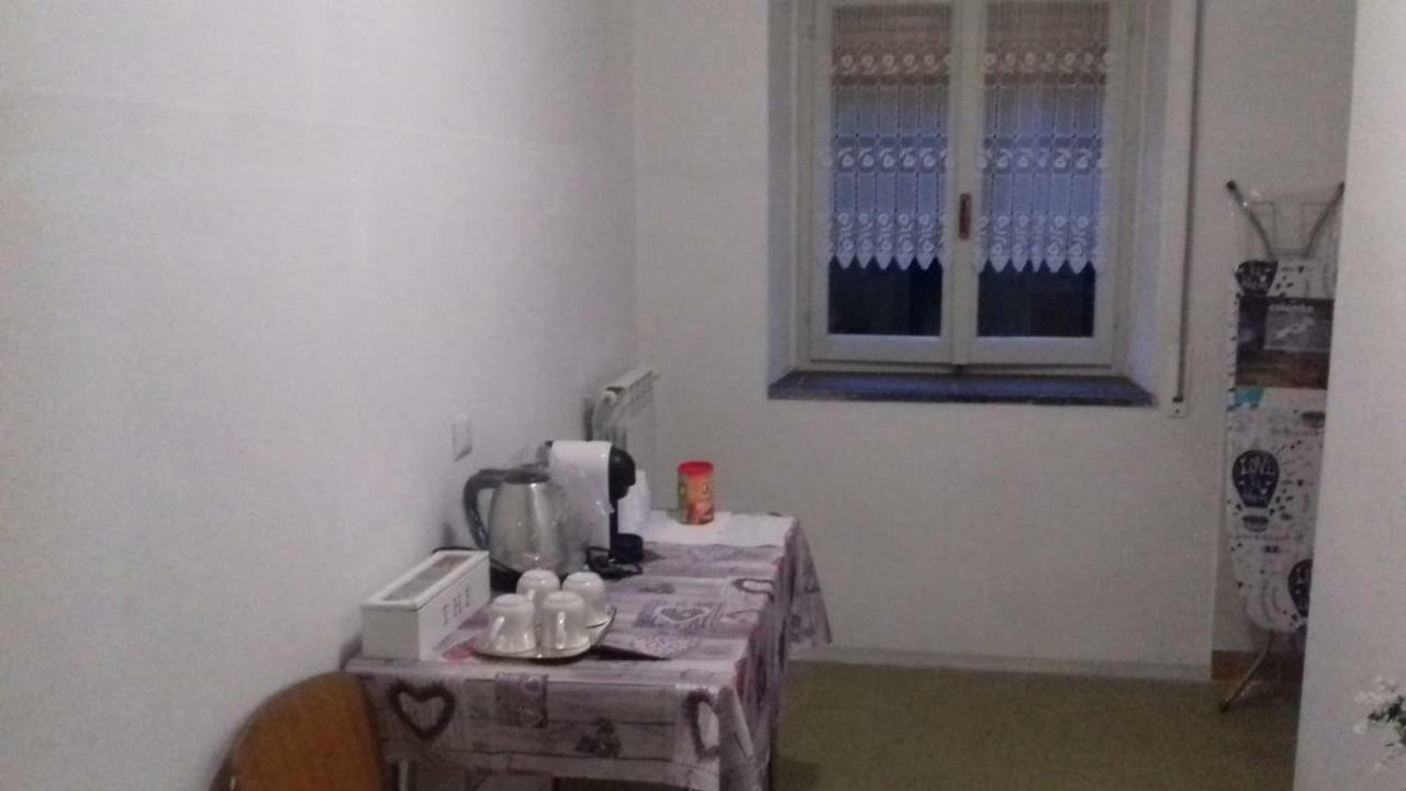 Вилла Casa Indipendente Con Garage Agrano Экстерьер фото